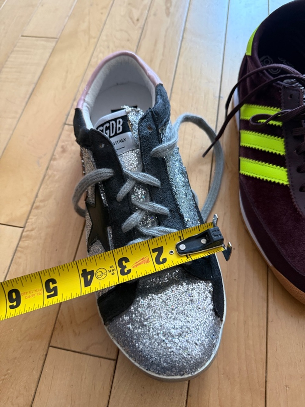 Women golden goose Silver Glitter Low-Top Sneakers & adidas shoes - Picture 10 of 16